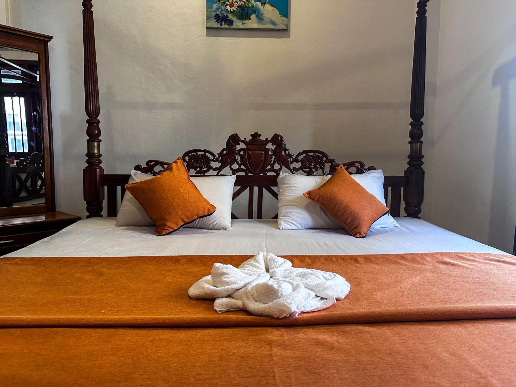 Hotel New Panda House Galle Habitación foto