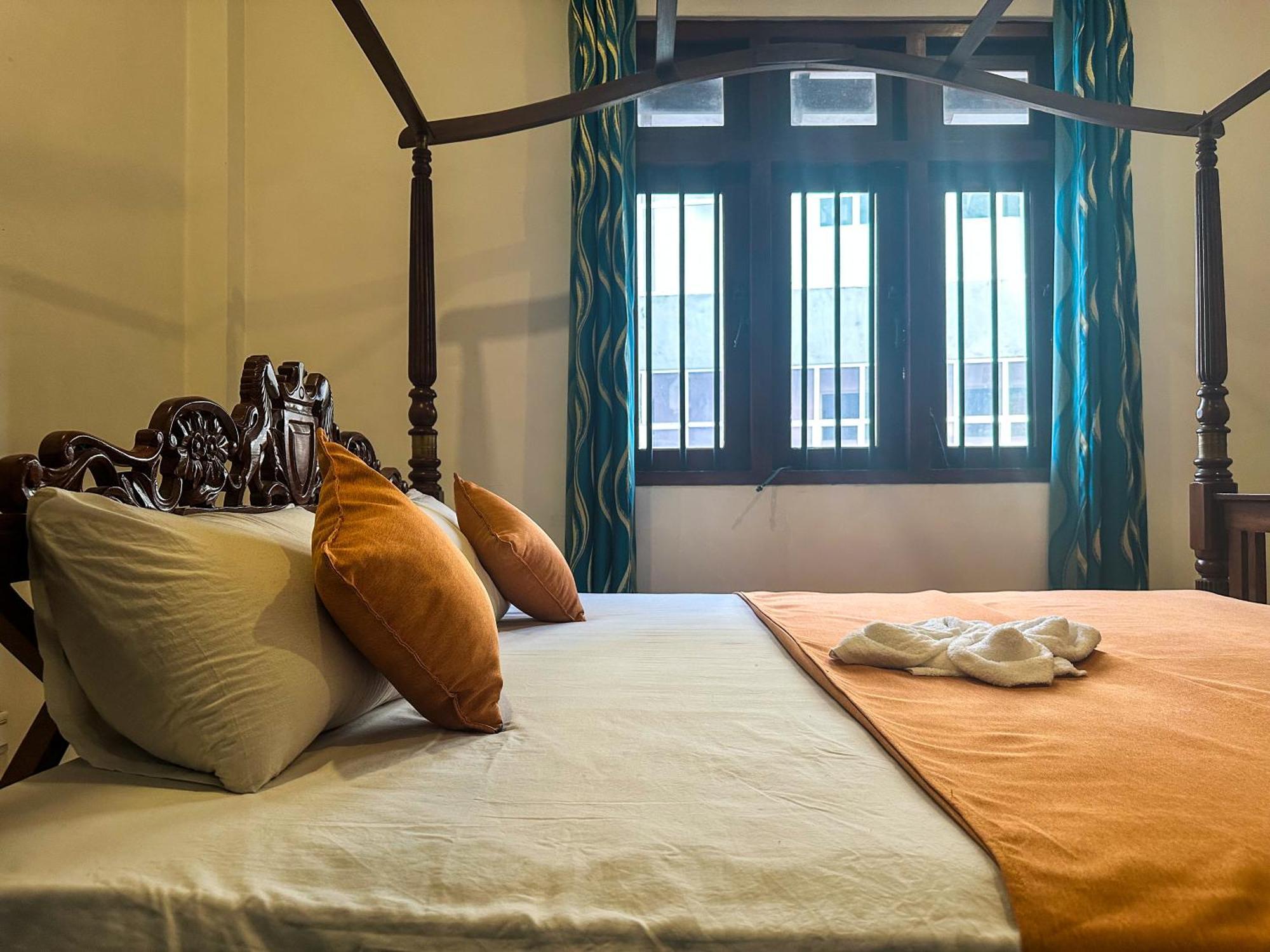Hotel New Panda House Galle Exterior foto