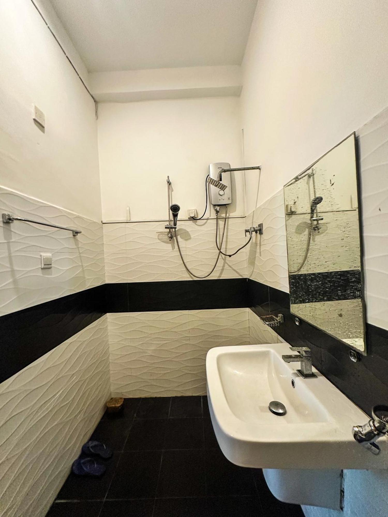 Hotel New Panda House Galle Habitación foto
