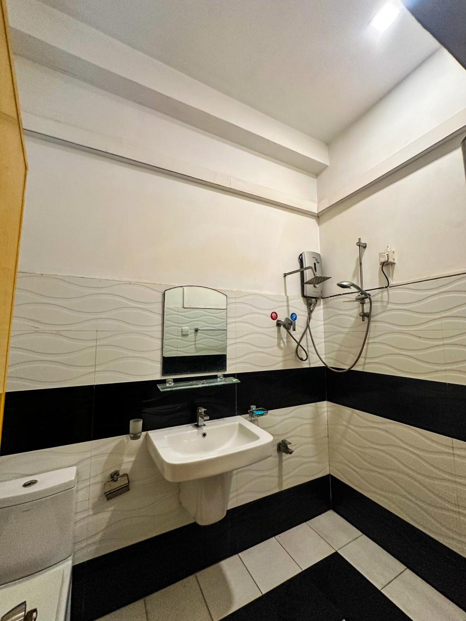 Hotel New Panda House Galle Habitación foto
