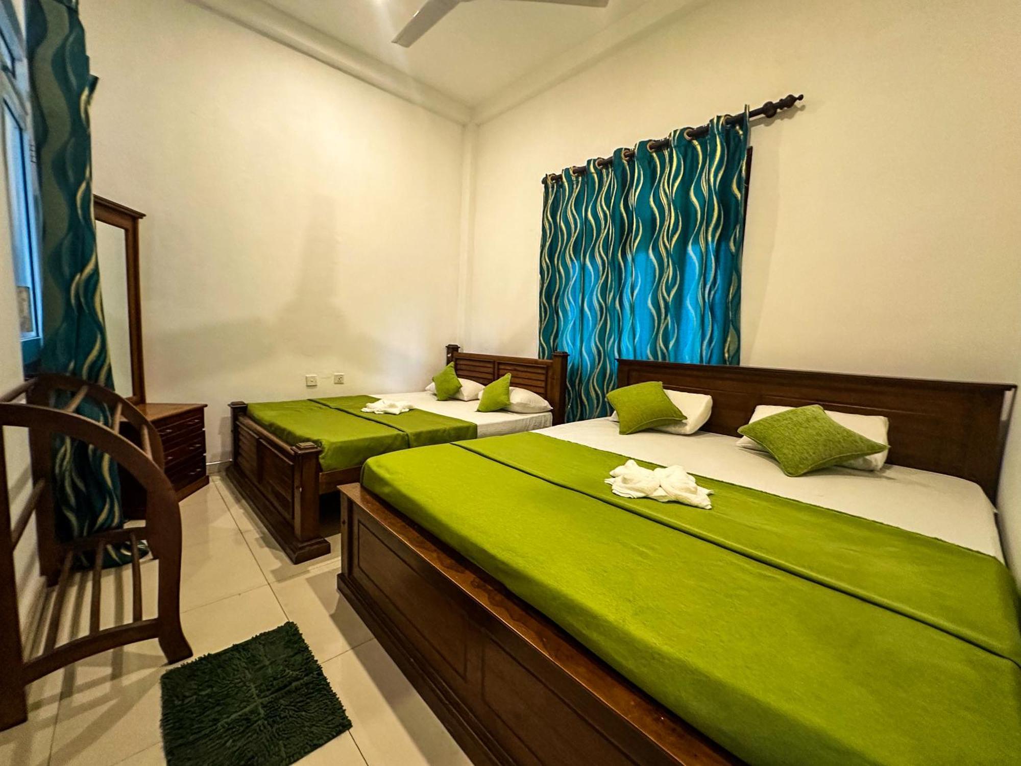Hotel New Panda House Galle Exterior foto